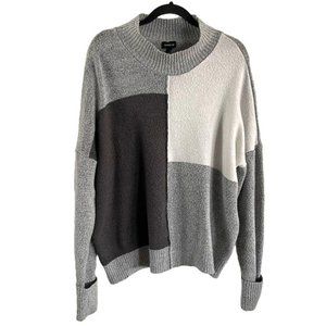 Torrid Size 2X Gray Color Block Sweater